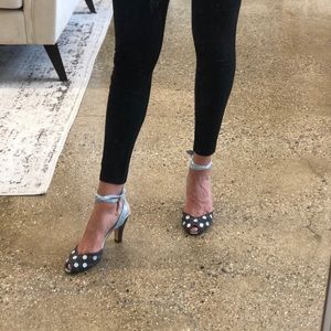 Jill Stuart size 8 1/2 Peep-toe shoes